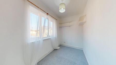 3 bedroom Flat to let in Woodville Road, Cathays, Cardiff, CF24