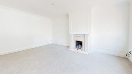 4 bedroom Semi-detached house for sale in Clos Fach, Rhiwbina, Cardiff, CF14