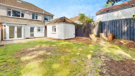 4 bedroom Semi-detached house for sale in Clos Fach, Rhiwbina, Cardiff, CF14