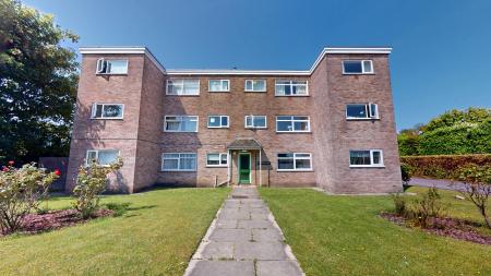 1 bedroom Flat for sale in Pembroke Court, Culew Close, Whitchurch, Cardiff, CF14