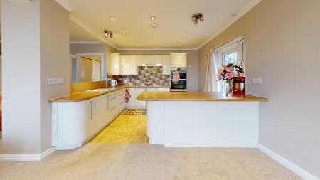 4 bedroom Detached bungalow for sale in Lon y Deri, Rhiwbina, Cardiff, CF14