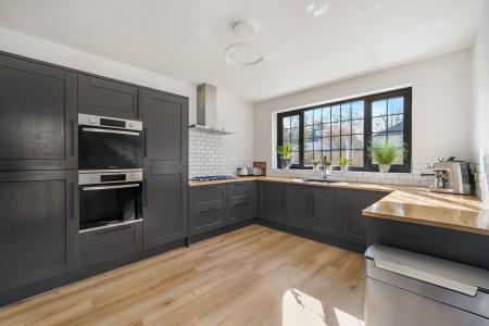 3 bedroom Semi-detached house for sale in Pantbach Road, Rhiwbina, Cardiff, CF14