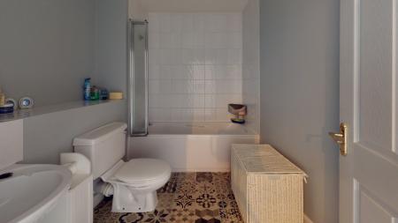 3 bedroom Maisonette for sale in Campbell Drive, Cardiff Bay, Cardiff, CF11