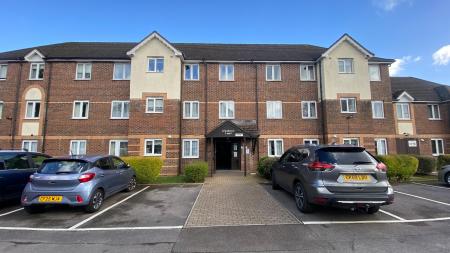 2 bedroom Flat for sale in Velindre Road, Whitchurch, Cardiff, CF14
