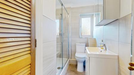 2 bedroom Ground floor maisonette for sale in Pantbach Road, Rhiwbina, Cardiff, CF14