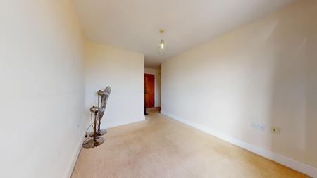2 bedroom Flat to let in Falcon Drive, Butetown, Cardiff, CF10