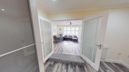 1 bedroom Flat to let in Griffin Street, Newport, NP20