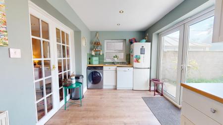 2 bedroom Semi-detached house for sale in Marshfield Road, Cardiff, CF3