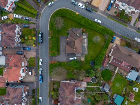 4 bedroom Detached house for sale in Groves Road, Newport, NP20