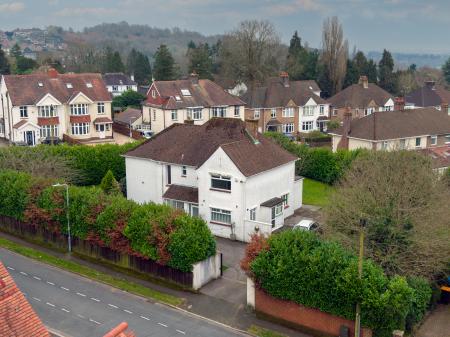 4 bedroom Detached house for sale in Groves Road, Newport, NP20