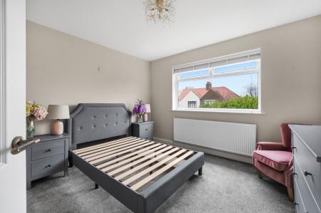 4 bedroom Detached house for sale in Groves Road, Newport, NP20