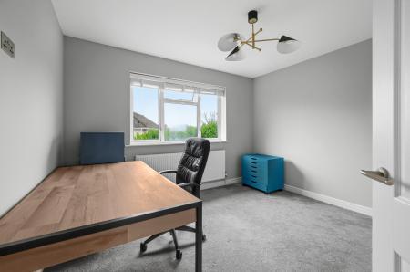 4 bedroom Detached house for sale in Groves Road, Newport, NP20