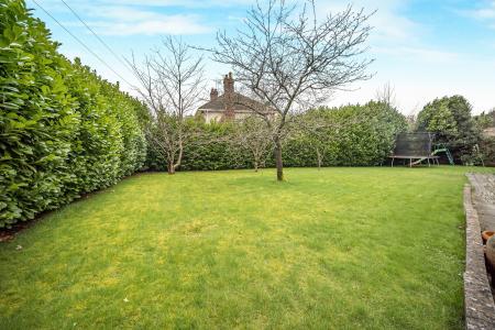 4 bedroom Detached house for sale in Groves Road, Newport, NP20