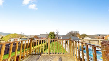 3 bedroom Semi-detached house to let in Newbridge Road, Pontyclun, CF72