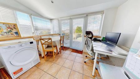 3 bedroom Semi-detached house to let in Newbridge Road, Pontyclun, CF72