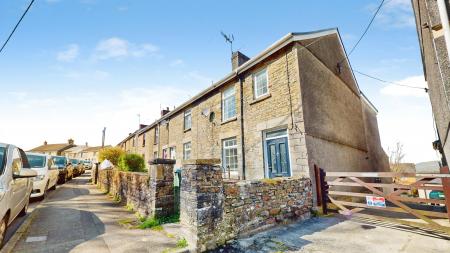 3 bedroom Semi-detached house to let in Newbridge Road, Pontyclun, CF72