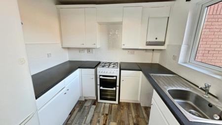 2 bedroom Terraced House to let in Penydarren Drive, Whitchurch, Cardiff, CF14