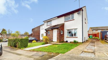 2 bedroom Semi-detached house to let in Galahad Close, Thornhill, Cardiff, CF14