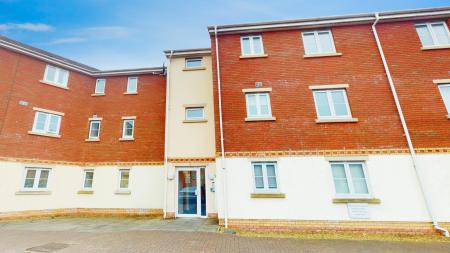 1 bedroom Flat to let in Rowsby Court, Pontprennau, Cardiff, CF23