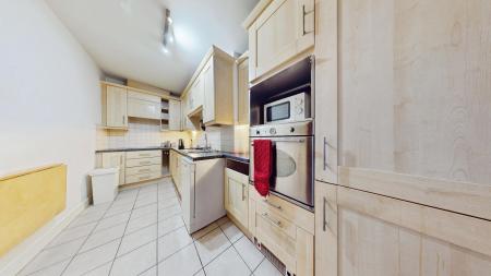 2 bedroom Flat to let in Mount Stuart Square, Cardiff Bay, Cardiff, CF10