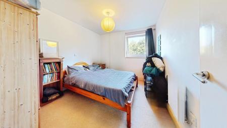 2 bedroom Flat to let in Ferry Court, Cardiff Bay, Cardiff, CF11
