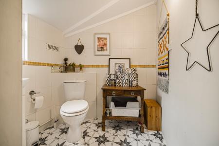 4 bedroom Detached house for sale in Heol Hir, Llanishen, Cardiff, CF14