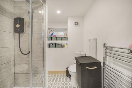 4 bedroom Detached house for sale in Heol Hir, Llanishen, Cardiff, CF14