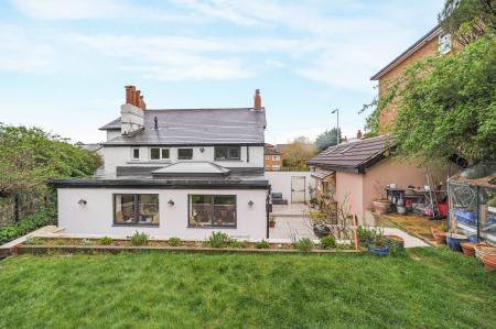 4 bedroom Detached house for sale in Heol Hir, Llanishen, Cardiff, CF14