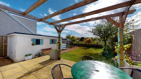 3 bedroom Semi-detached bungalow for sale in Clos Ton Mawr, Rhiwbina, Cardiff, CF14