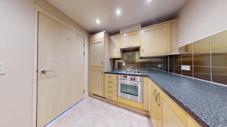 2 bedroom Flat to let in Pantbach Road, Rhiwbina, Cardiff, CF14