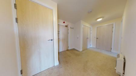 2 bedroom Flat to let in Pantbach Road, Rhiwbina, Cardiff, CF14