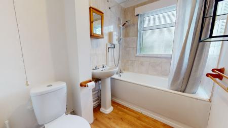 2 bedroom Flat to let in Clos Treoda, Whitchurch, Cardiff, CF14