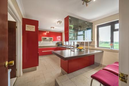 4 bedroom Detached house for sale in Catherine Drive, Cardiff, CF3