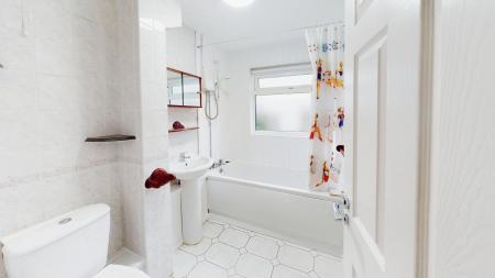 2 bedroom Flat to let in Clos Treoda, Whitchurch, Cardiff, CF14