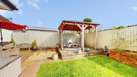 2 bedroom Semi-detached bungalow for sale in Tyn y Parc Road, Rhiwbina, Cardiff, CF14