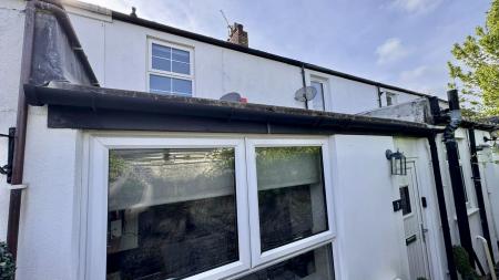 2 bedroom Terraced House for sale in Upper TynYParc Terrace, Rhiwbina, Cardiff, CF14