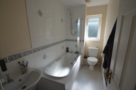 2 bedroom Terraced House to let in Maes Y Crofft, Morganstown, Cardiff, CF15