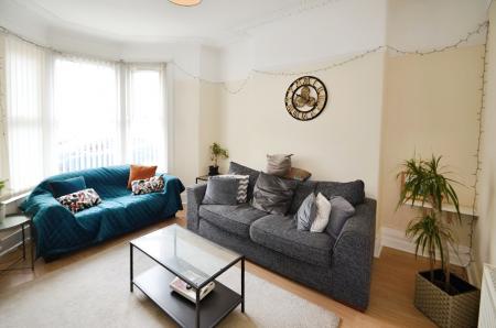 4 bedroom Terraced House to let in Wellfield Place, Roath, Cardiff, CF24