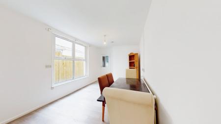 4 bedroom Terraced House to let in Wellfield Place, Roath, Cardiff, CF24