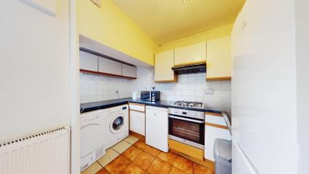 4 bedroom Terraced House to let in Wellfield Place, Roath, Cardiff, CF24