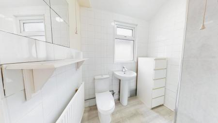 4 bedroom Terraced House to let in Wellfield Place, Roath, Cardiff, CF24