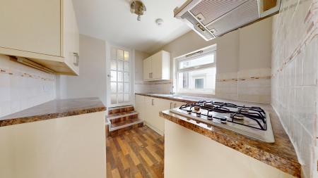 2 bedroom Terraced House to let in Bell Street, Barry, CF62
