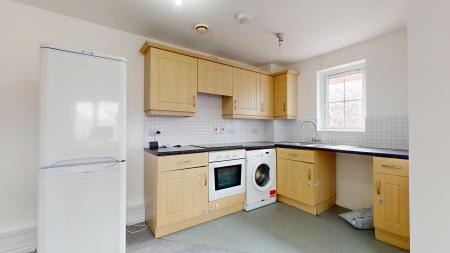 2 bedroom Flat to let in Watkins Square, Llanishen, Cardiff, CF14