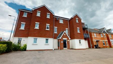 2 bedroom Flat to let in Watkins Square, Llanishen, Cardiff, CF14