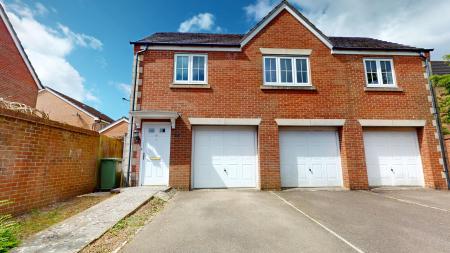 Mostyn Square, Llanishen, Cardiff, CF14