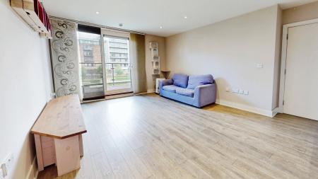 2 bedroom Flat to let in Ferry Court, Butetown, Cardiff, CF11