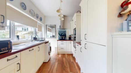 2 bedroom Semi-detached bungalow for sale in Rhos Llan, Rhiwbina, Cardiff, CF14