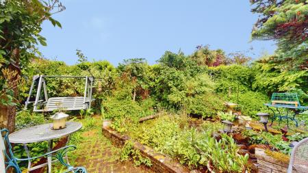 2 bedroom Semi-detached bungalow for sale in Rhos Llan, Rhiwbina, Cardiff, CF14