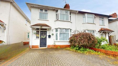 3 bedroom Semi-detached house to let in Waunfawr Road, Cardiff, CF14