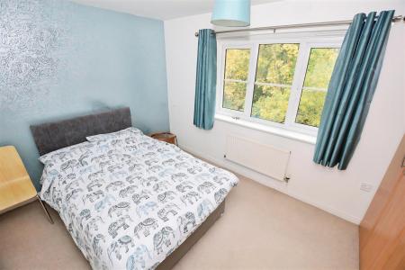 2 bedroom Terraced House to let in Bryn Dewi Sant, Miskin, CF72